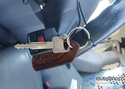 2009 Ford E-250 Commercial/Recreational from USA, damaged, VIN 1FTNE24L79DA86615